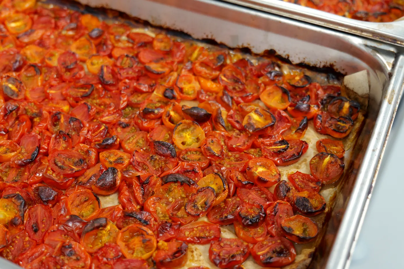 Tomates rôties au four pour la sauce tomate